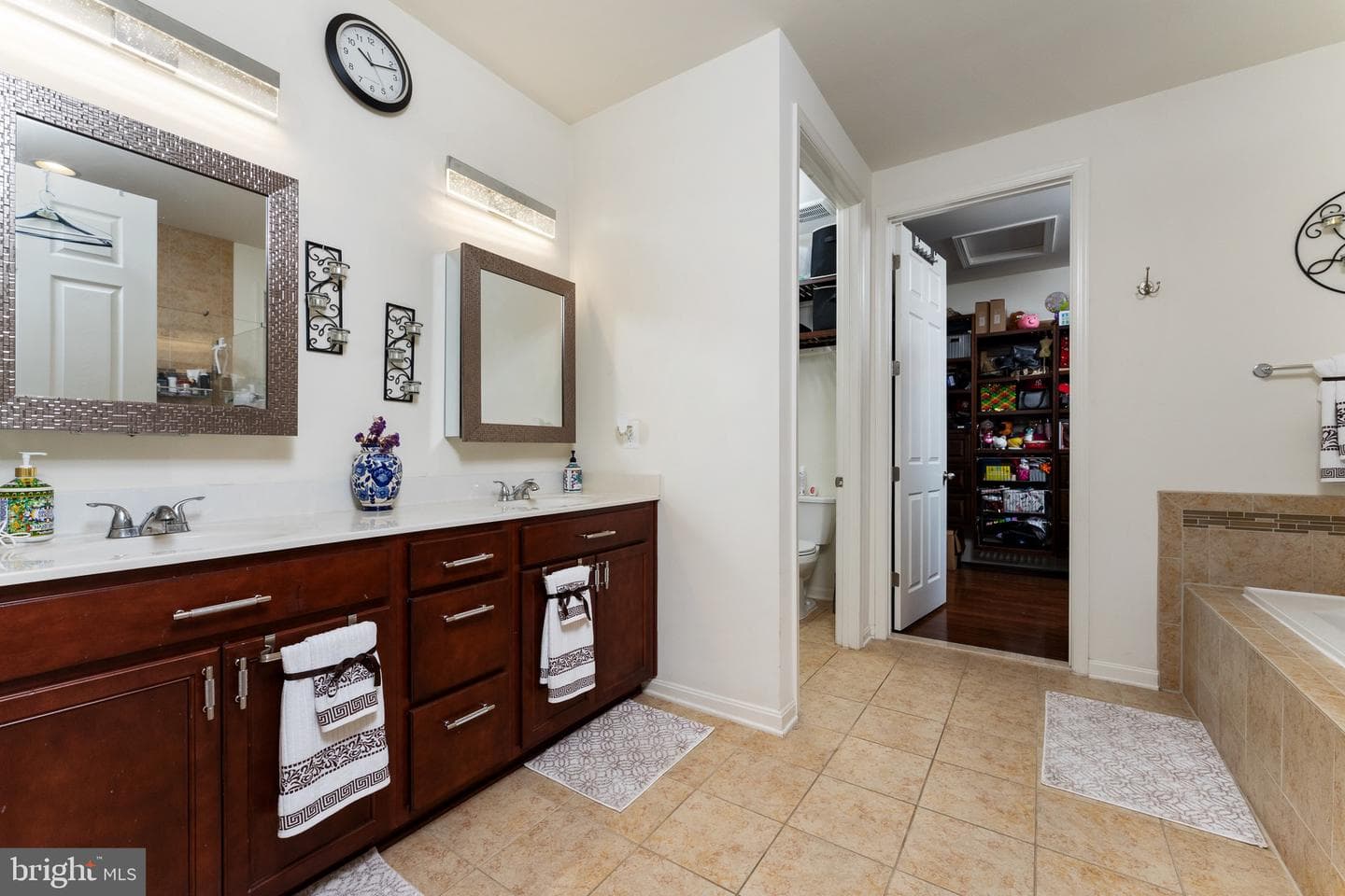 40736 Witherspoon Court photo 16