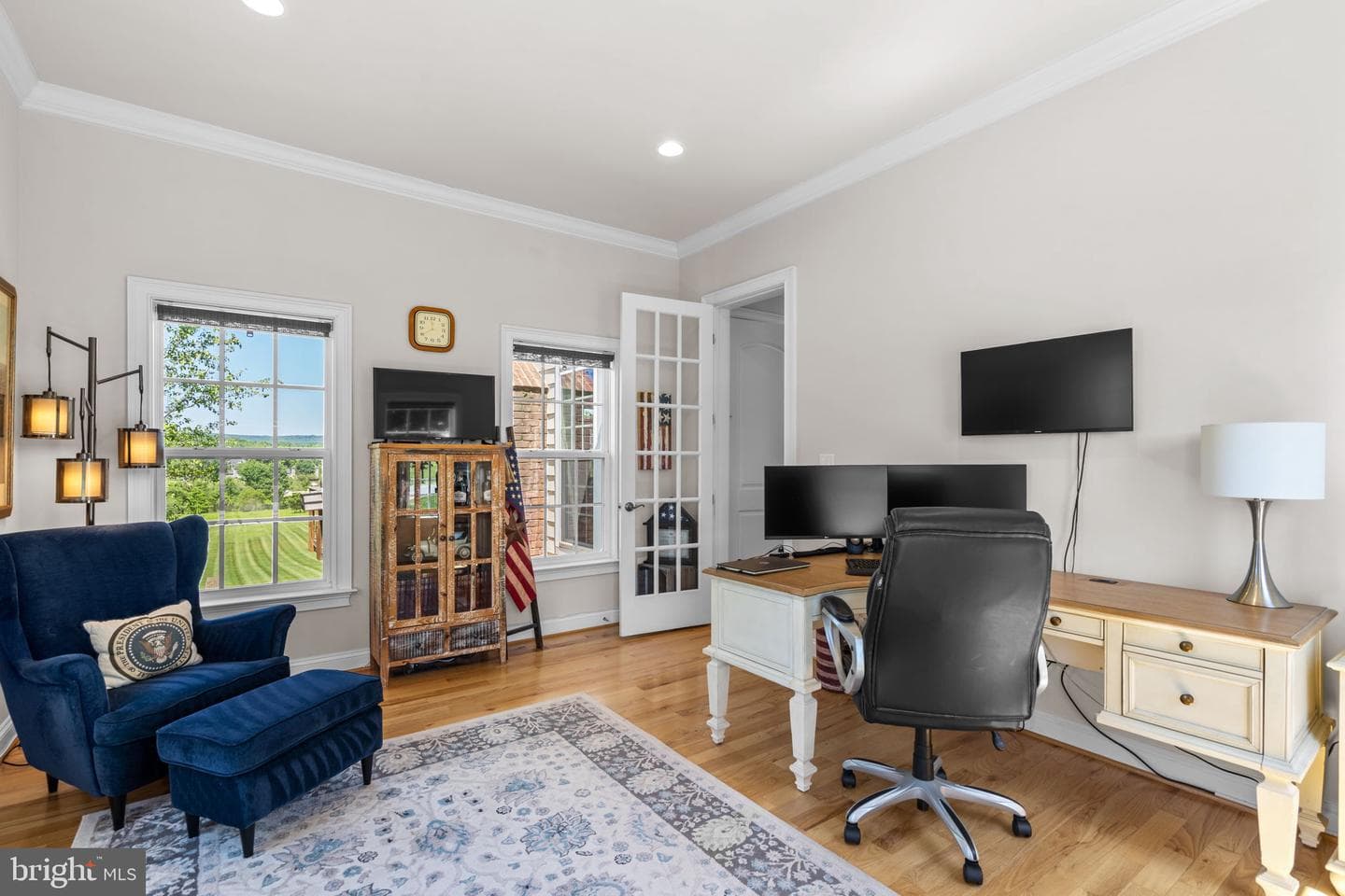 18585 Montague Place photo 24