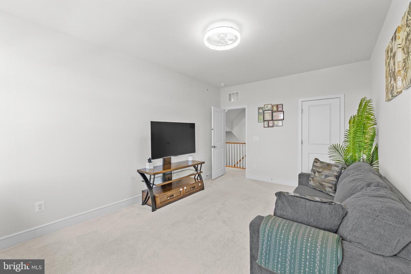 43350 Farringdon Square photo 35