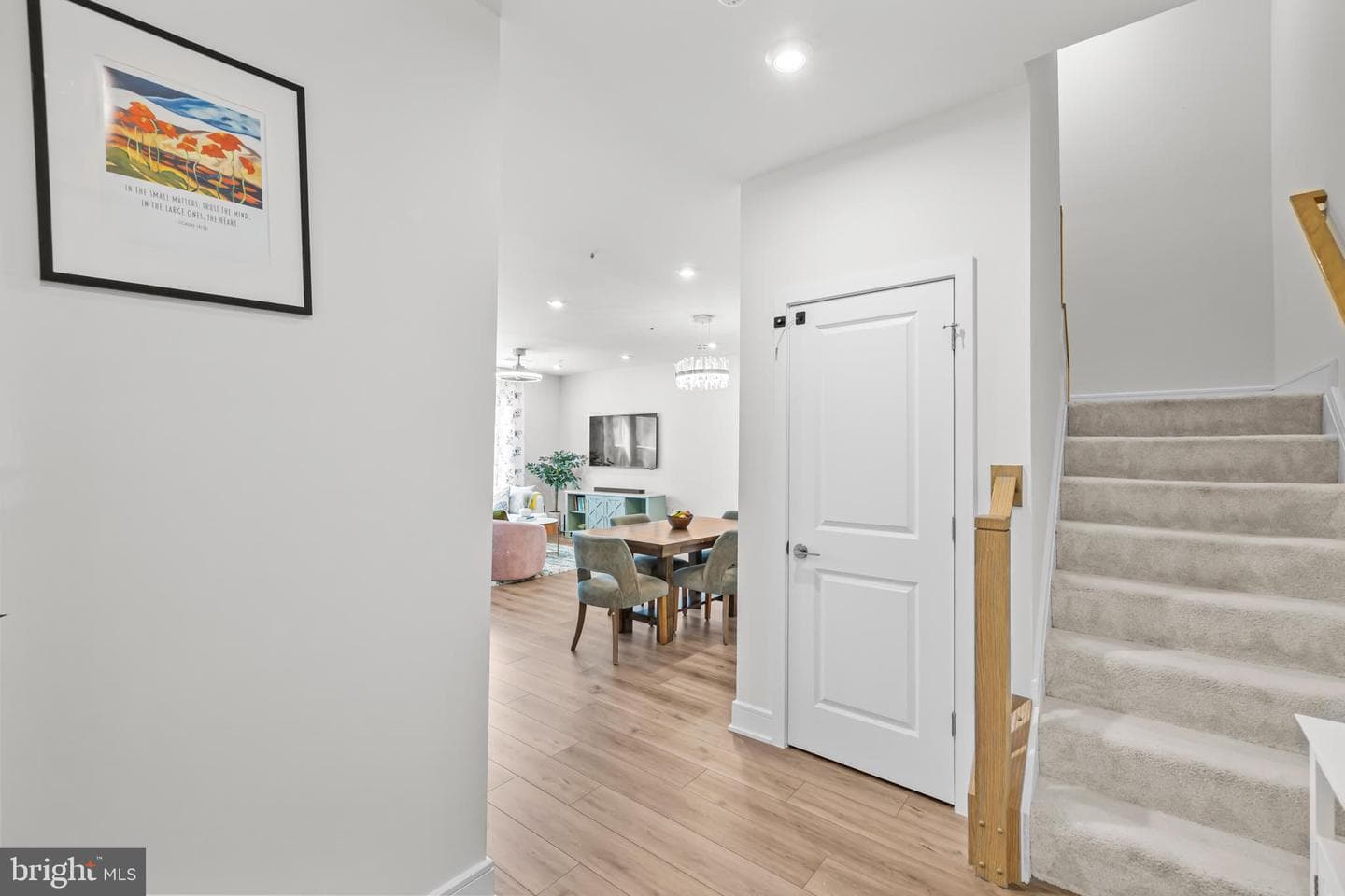 43350 Farringdon Square photo 8