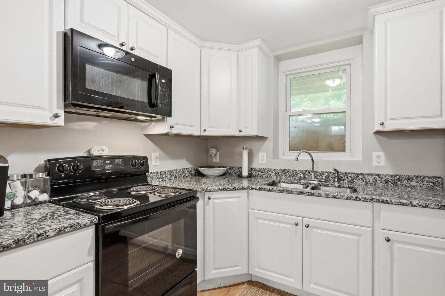 232 Maryland Avenue photo 59