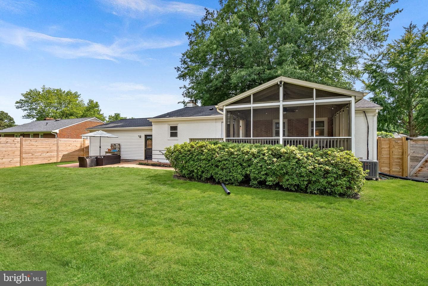 10 Hamilton Terrace Drive photo 49