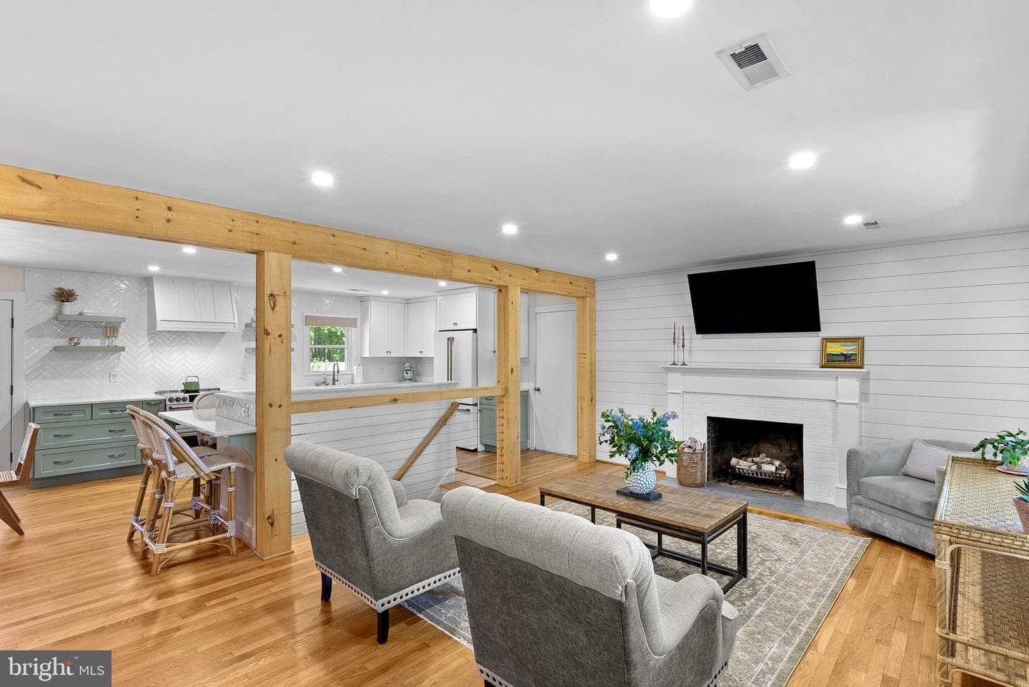10 Hamilton Terrace Drive photo 5