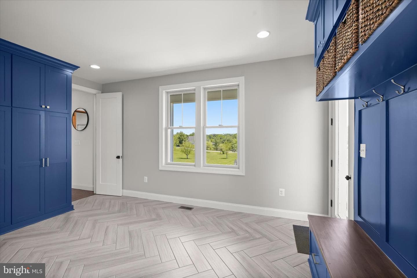 16683 Mandileigh Lane photo 32