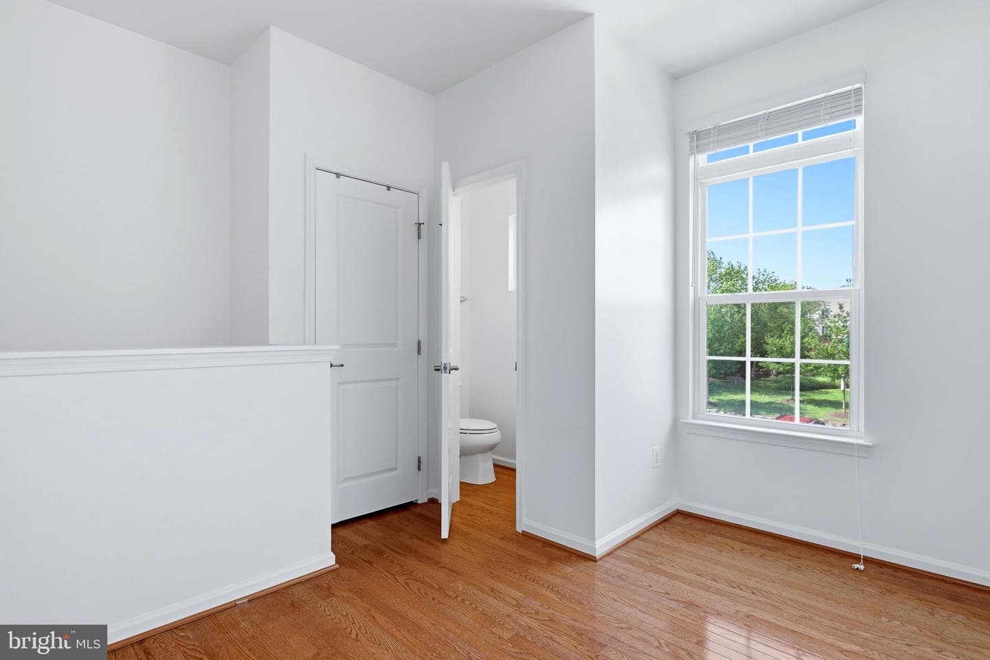 22920 Lacey Oak Terrace photo 8