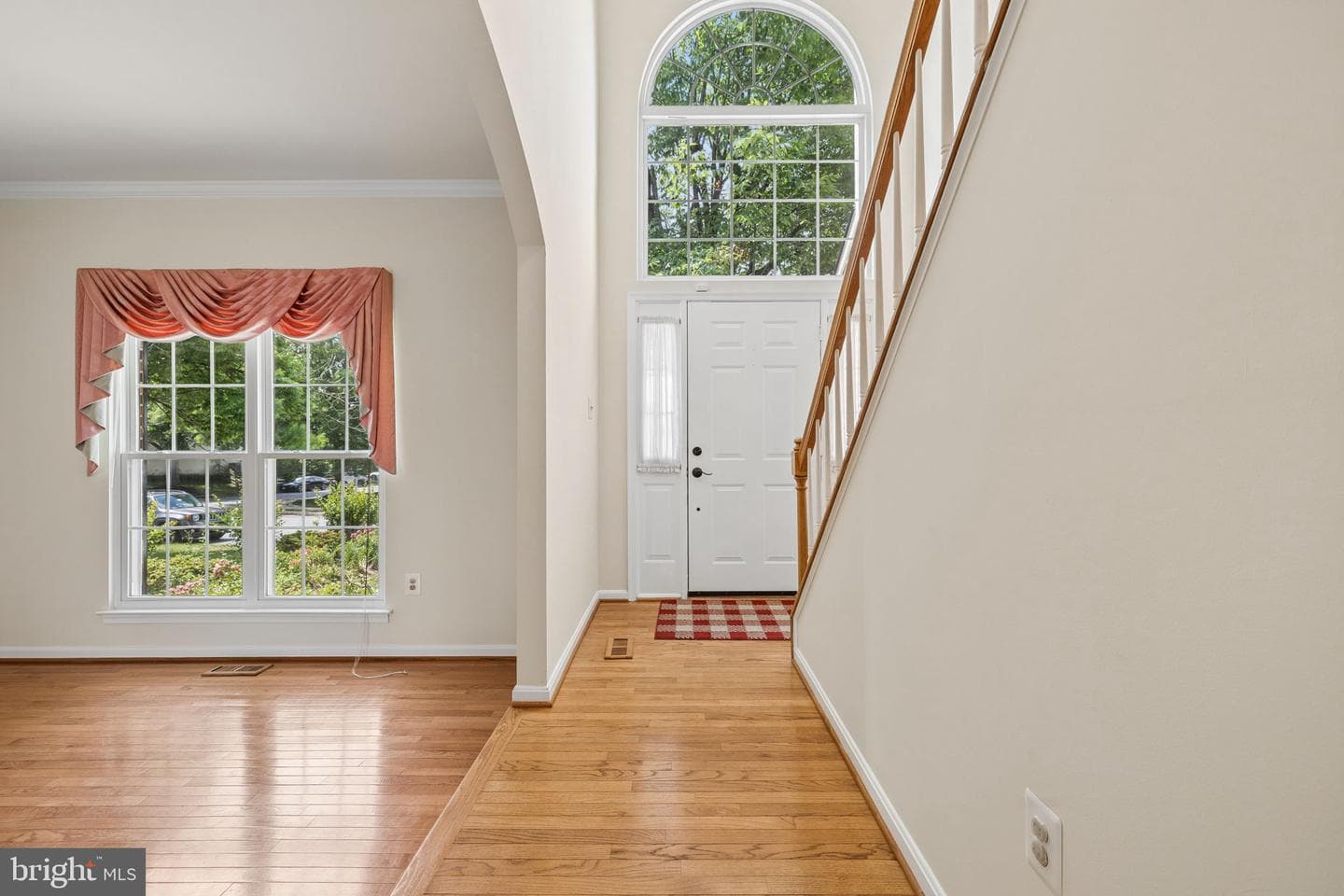 46557 Hollymead Place photo 4