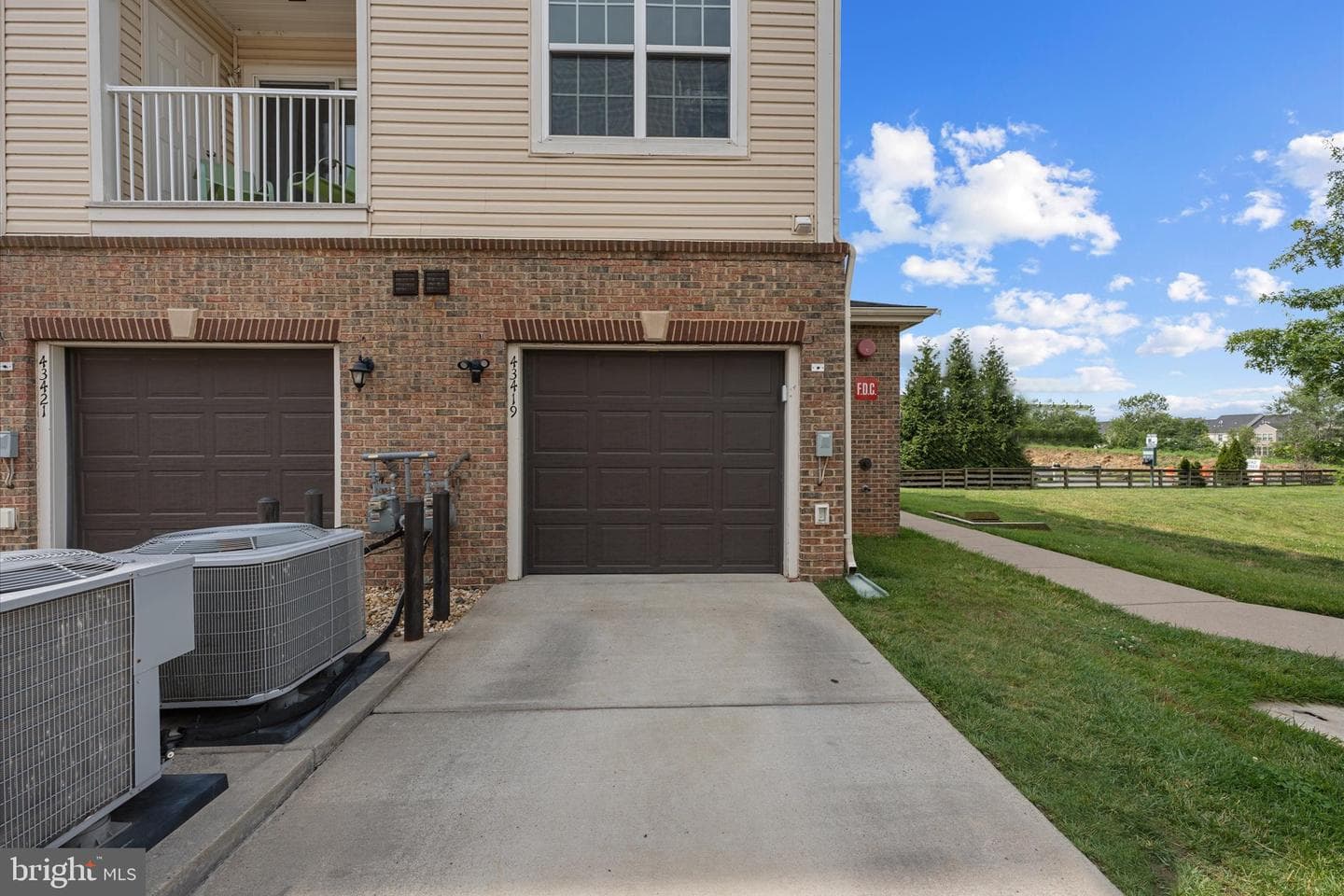 43419 Town Gate Square photo 28
