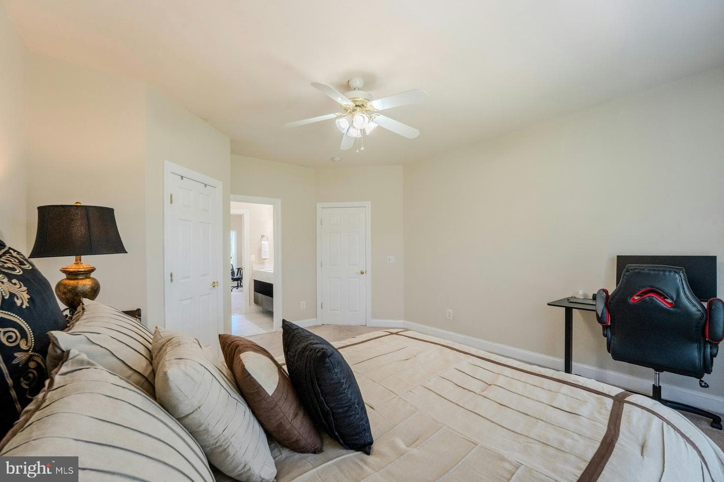 16619 Chestnut Overlook Drive photo 44