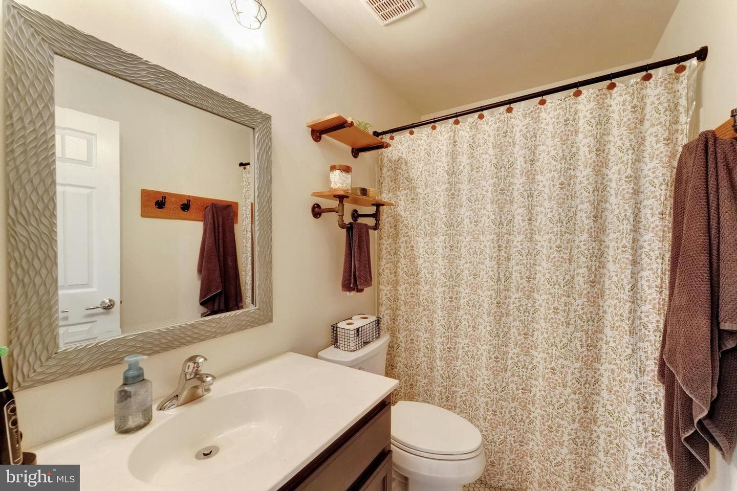 42703 Wilmar Square photo 16