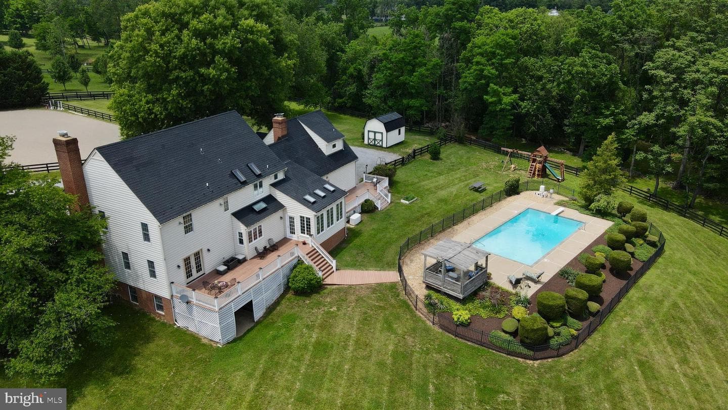 34294 Bridgestone Lane photo 5