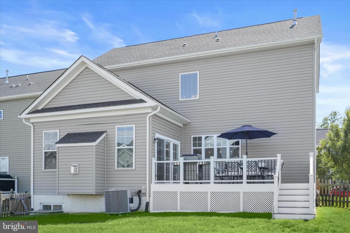 812 Pencoast Drive photo 37