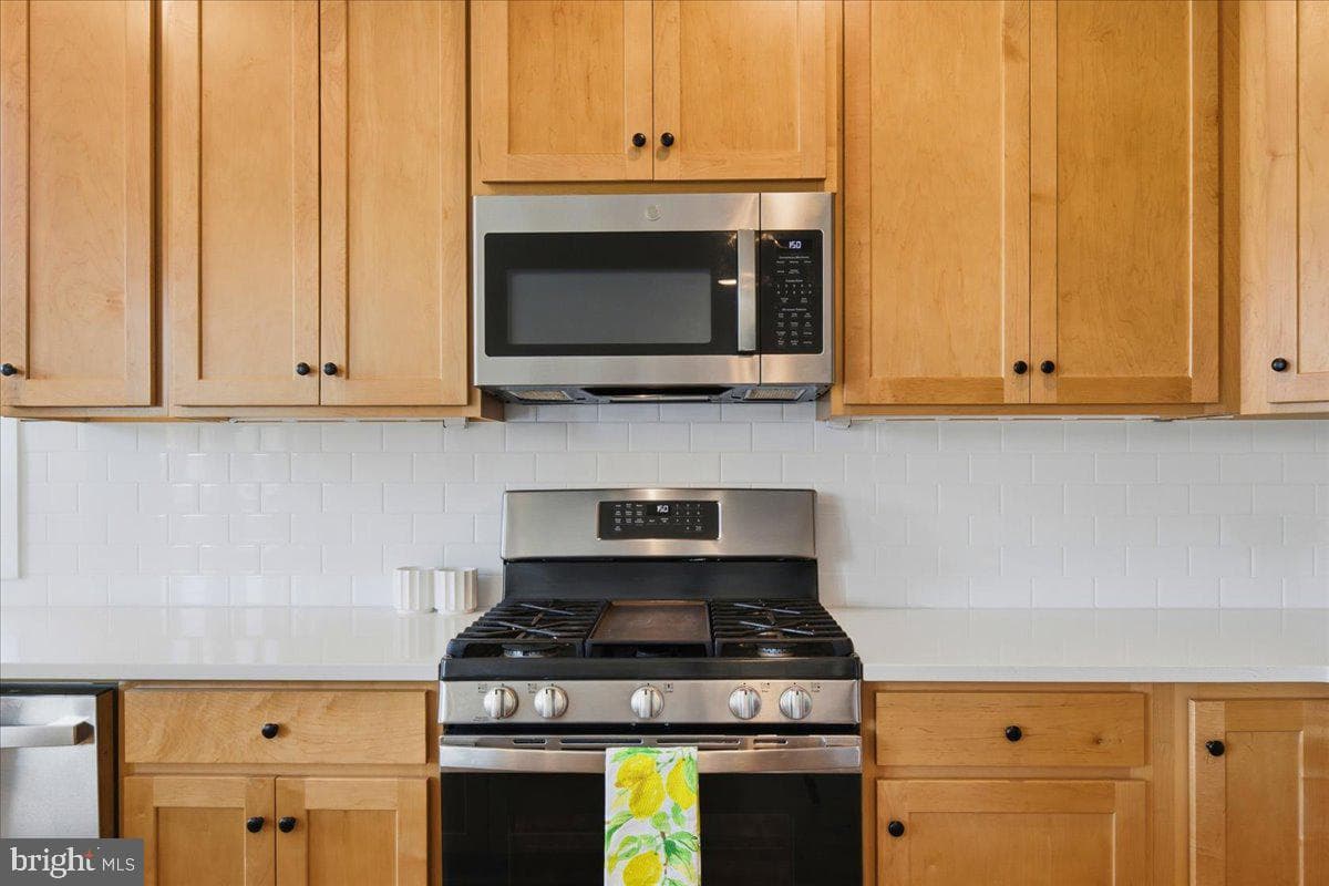 43382 Farringdon Square photo 21