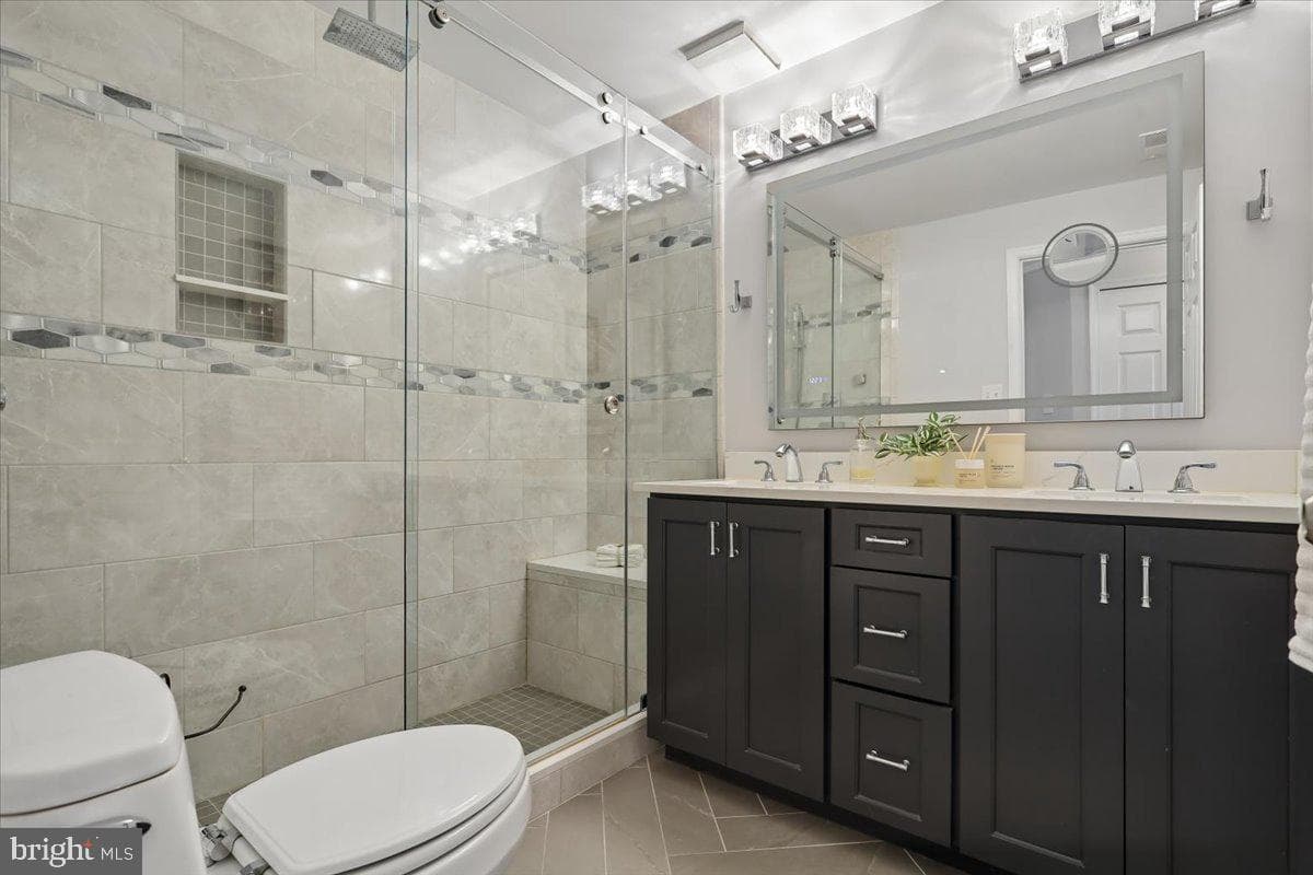 20576 Snowshoe Square #302 photo 20