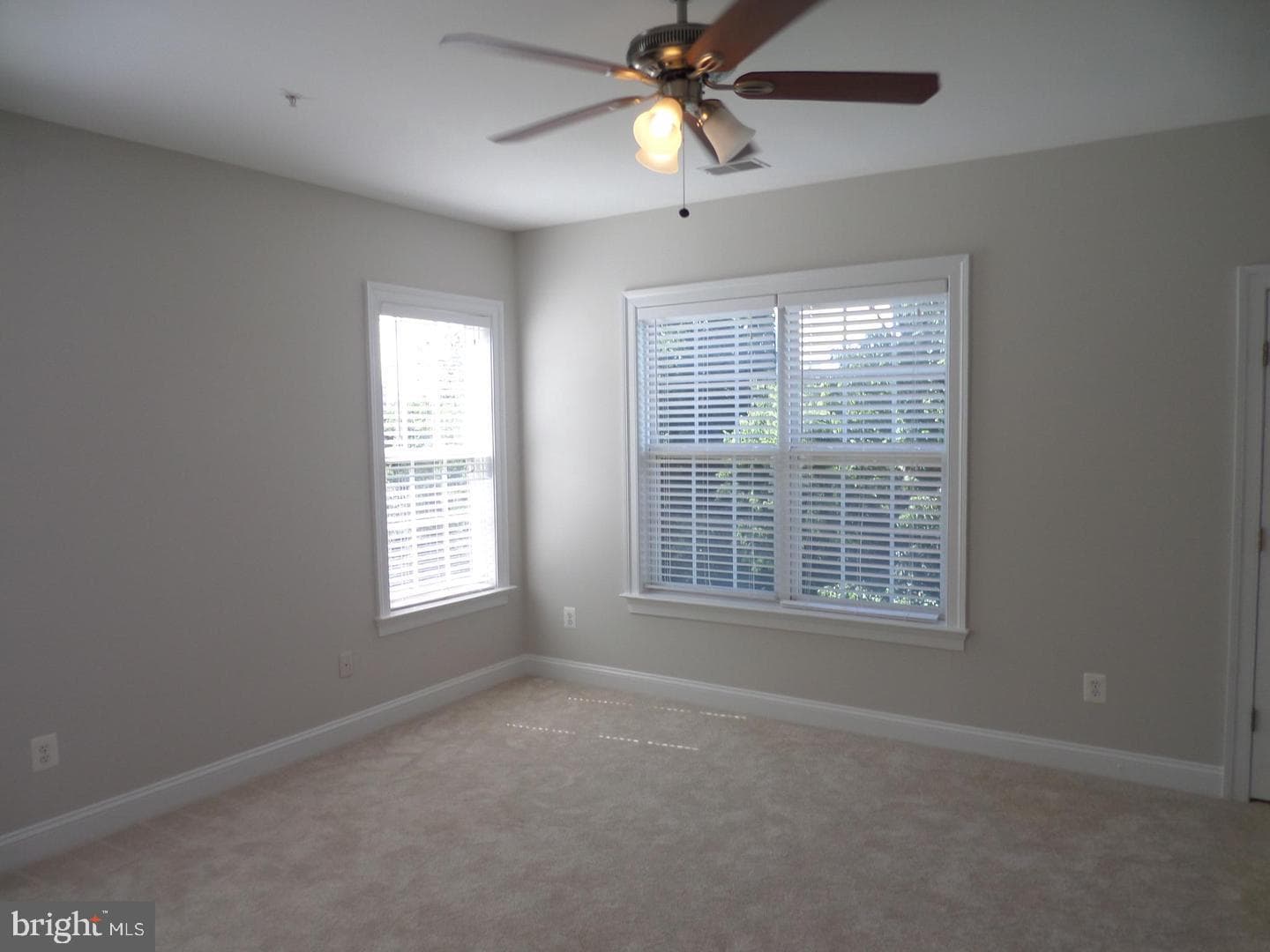 1136 Keokuk Terrace NE photo 42