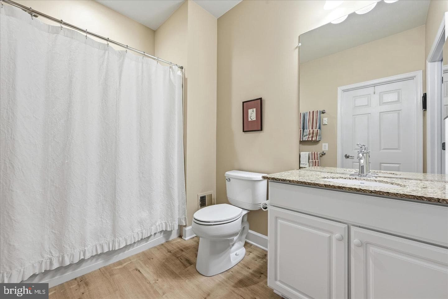 44397 Oakmont Manor Square photo 14