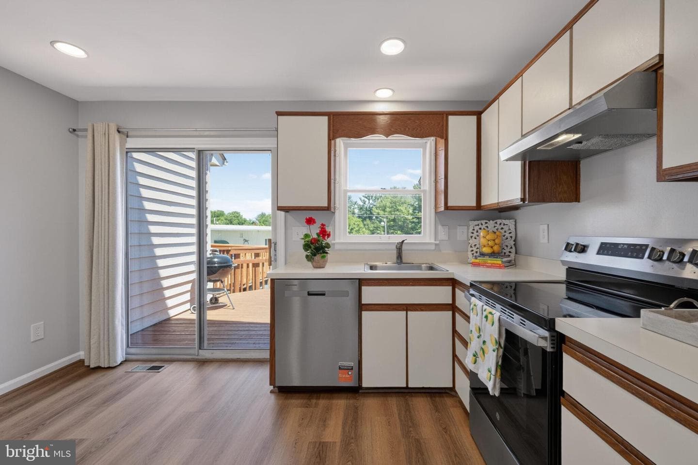 103 W O Street photo 14