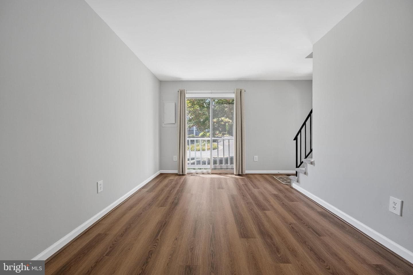 103 W O Street photo 6
