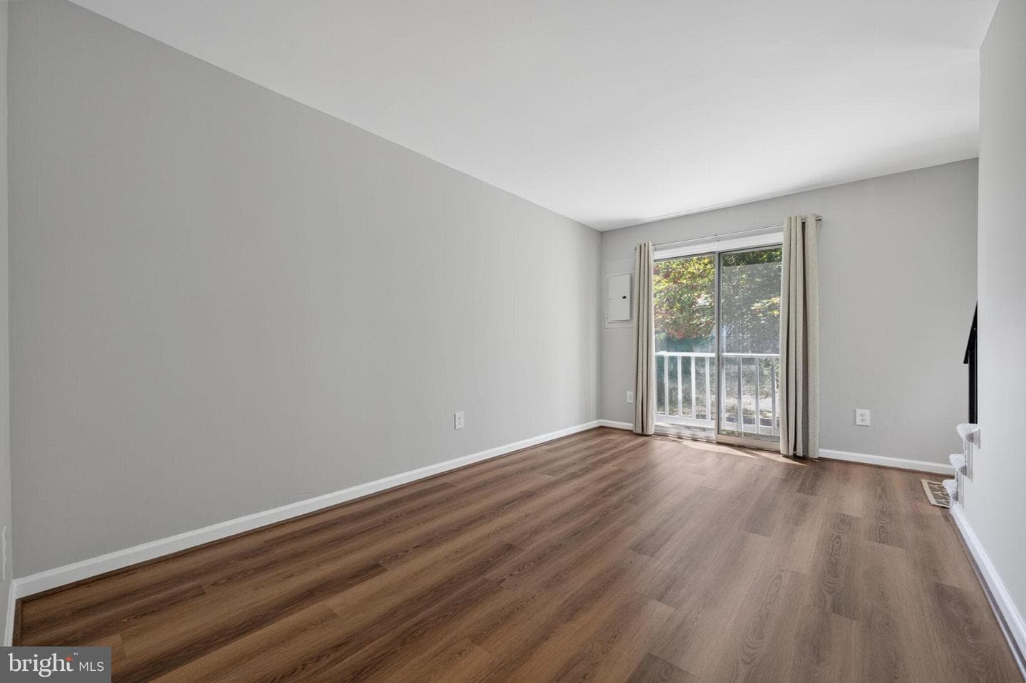 103 W O Street photo 7