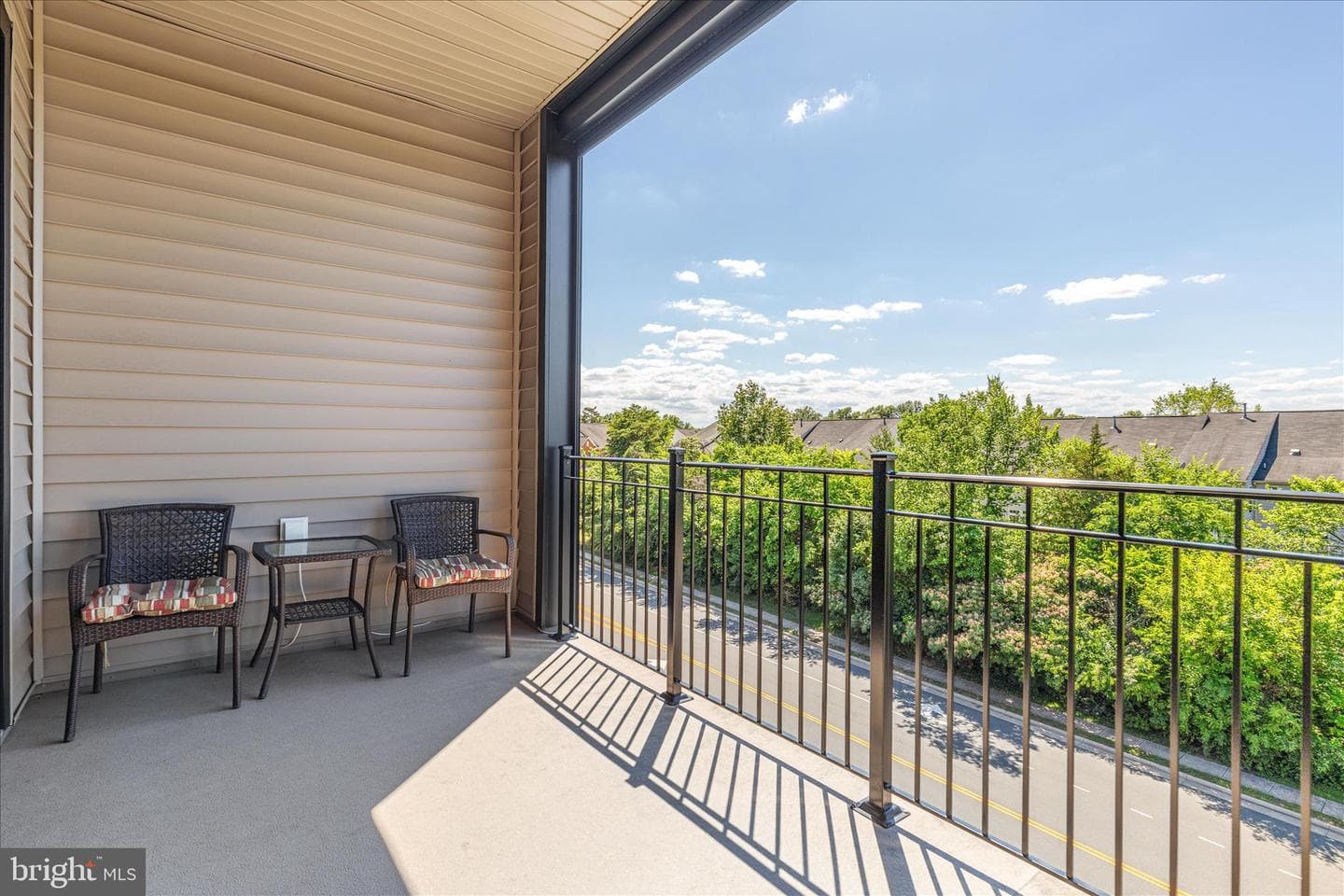 22127 Headwater Terrace #400 photo 29
