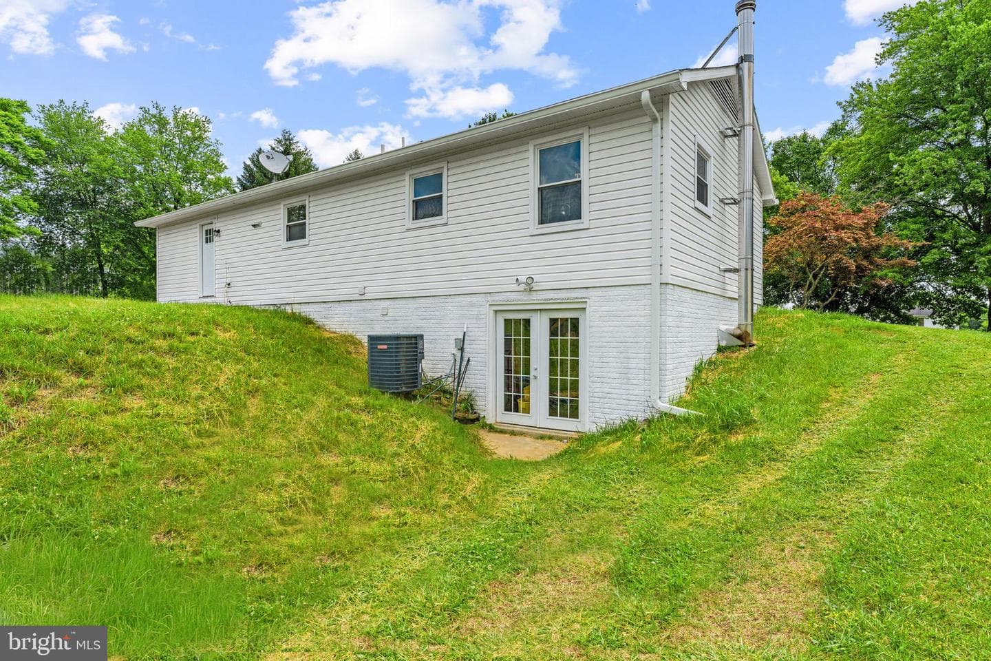 20103 Shelburne Glebe Road photo 59