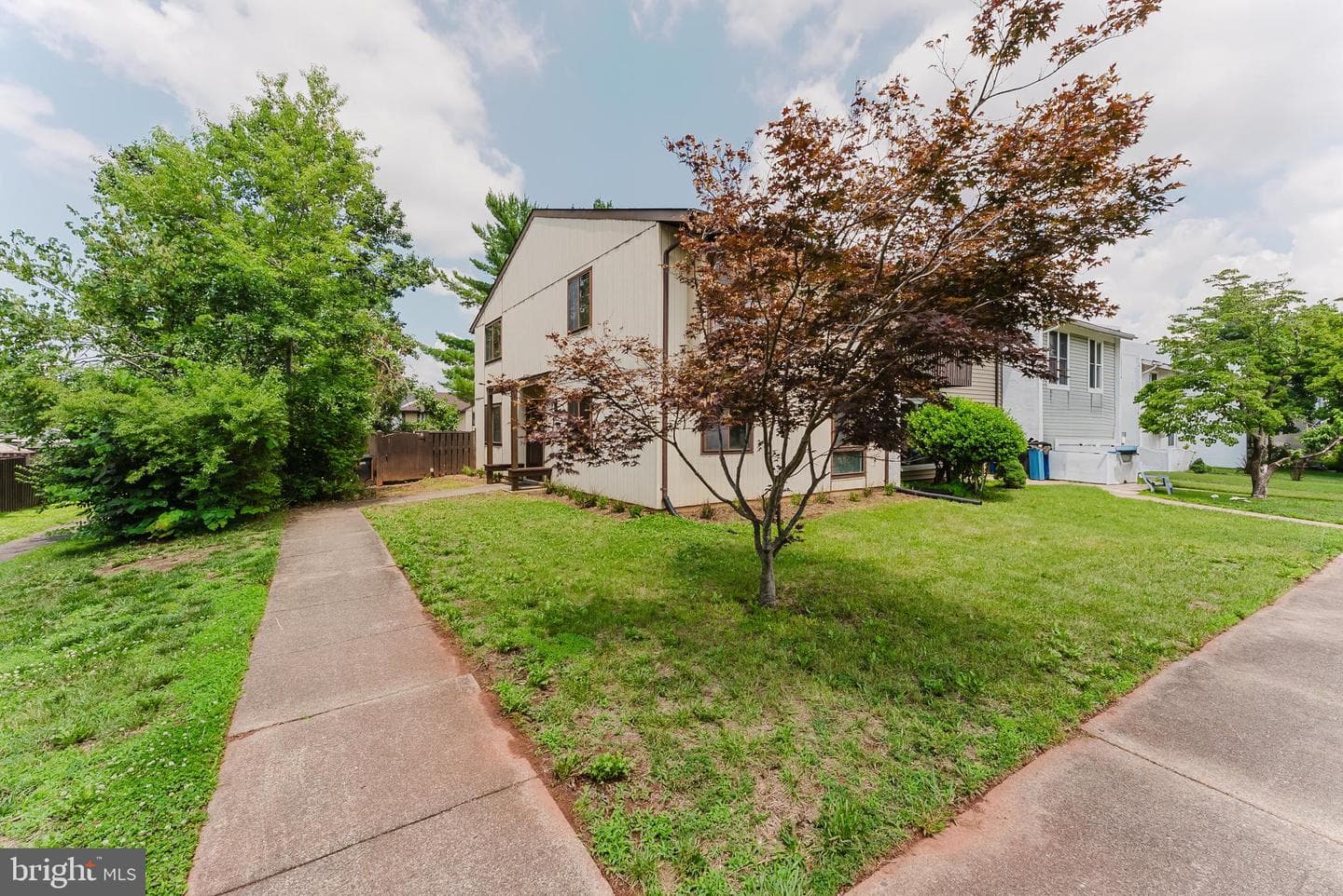 749 Sugarland Run Drive photo 35