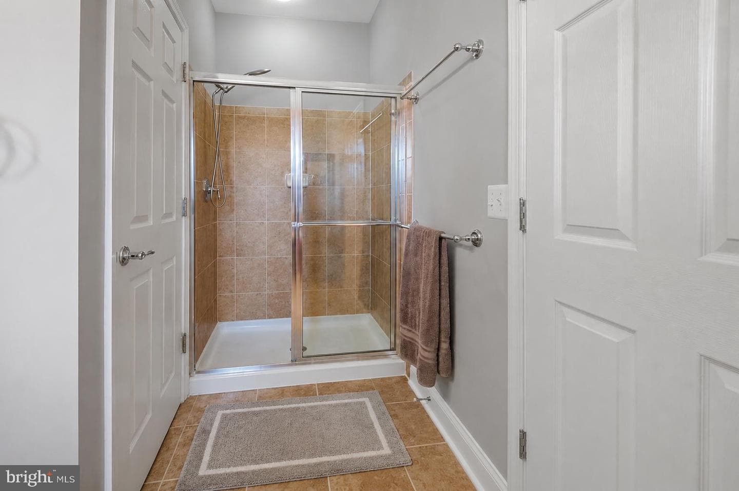20659 Sibbald Square photo 7