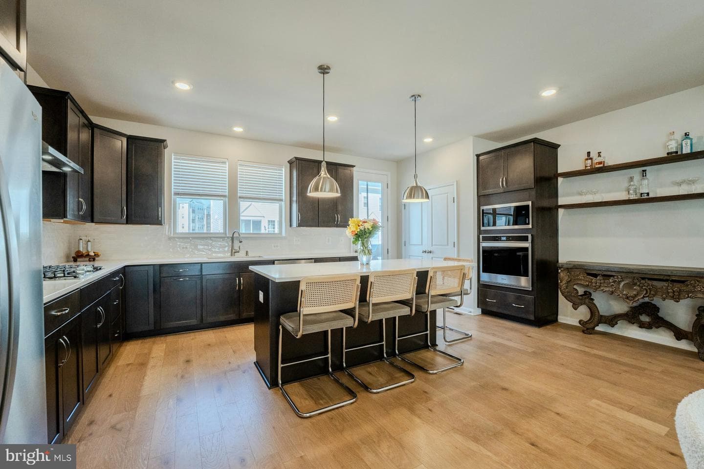 813 Sawback Square NE photo 10