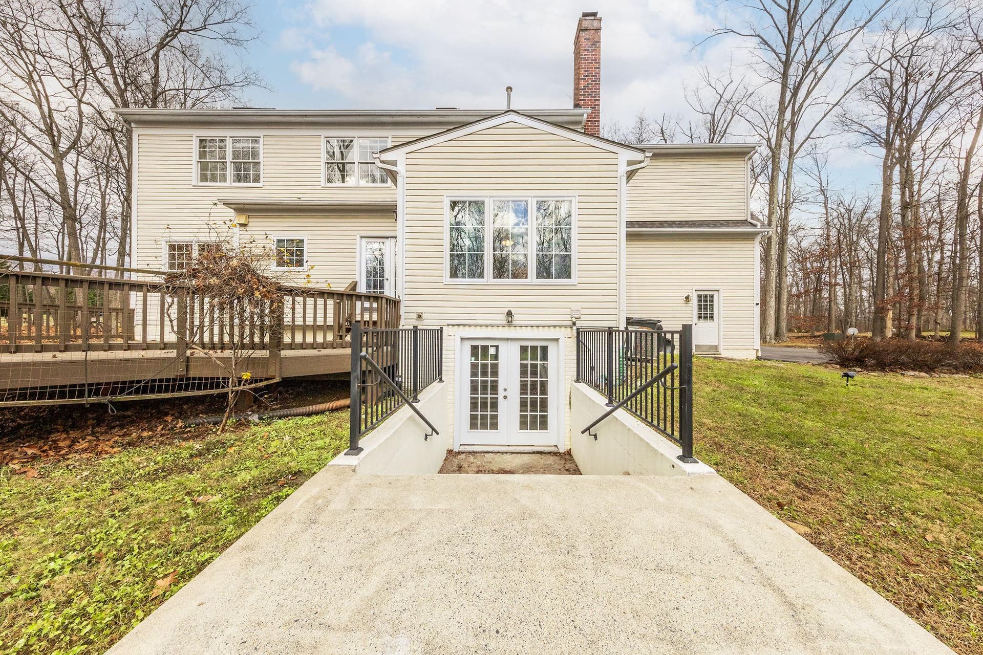 36767 Pelham Court photo 38