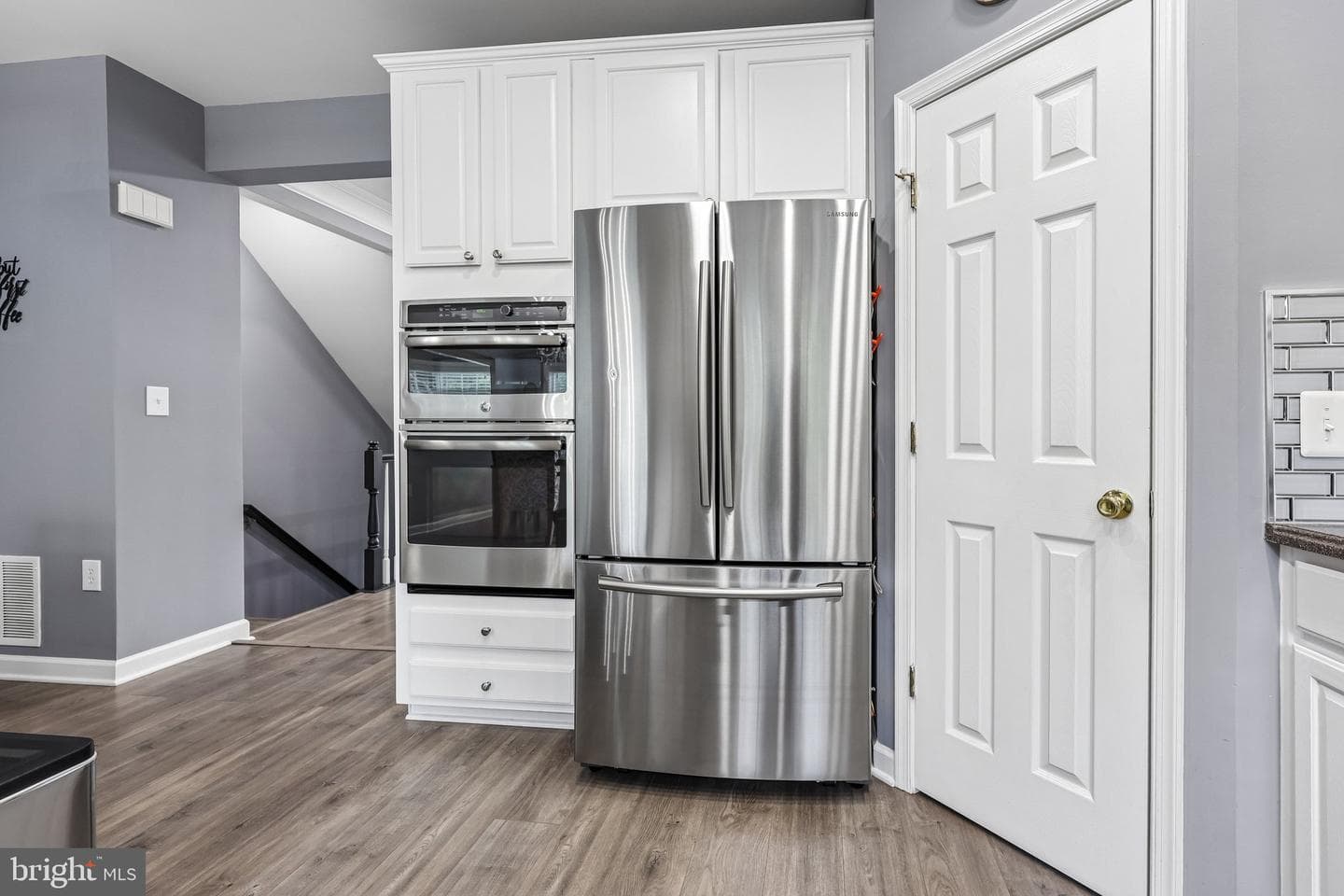229 Hawks View Square SE photo 15