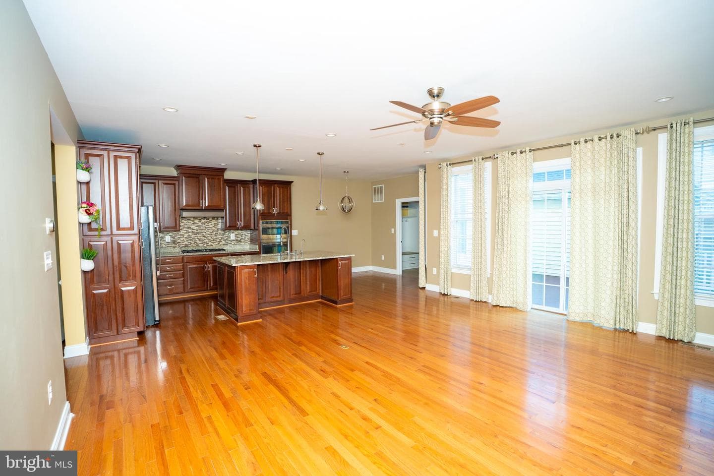 22535 Willington Square photo 10
