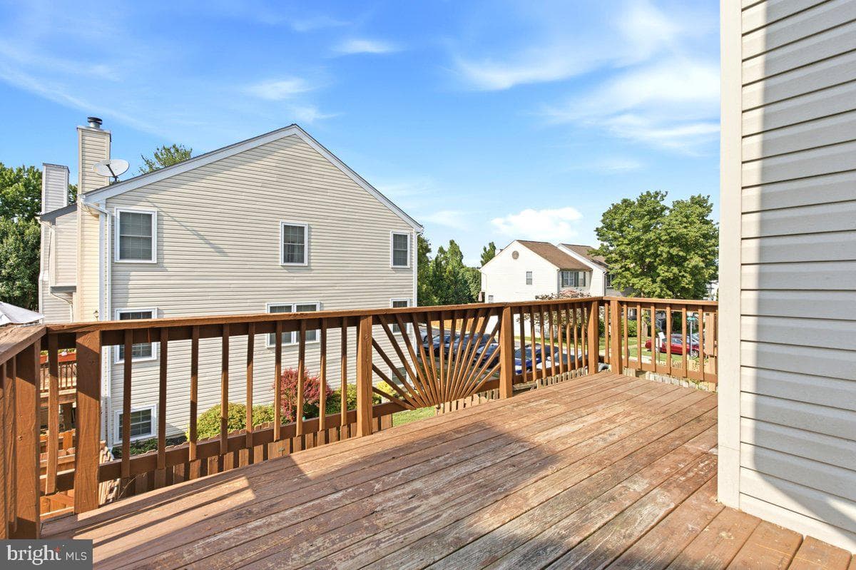 405 Mcdaniel Drive photo 10