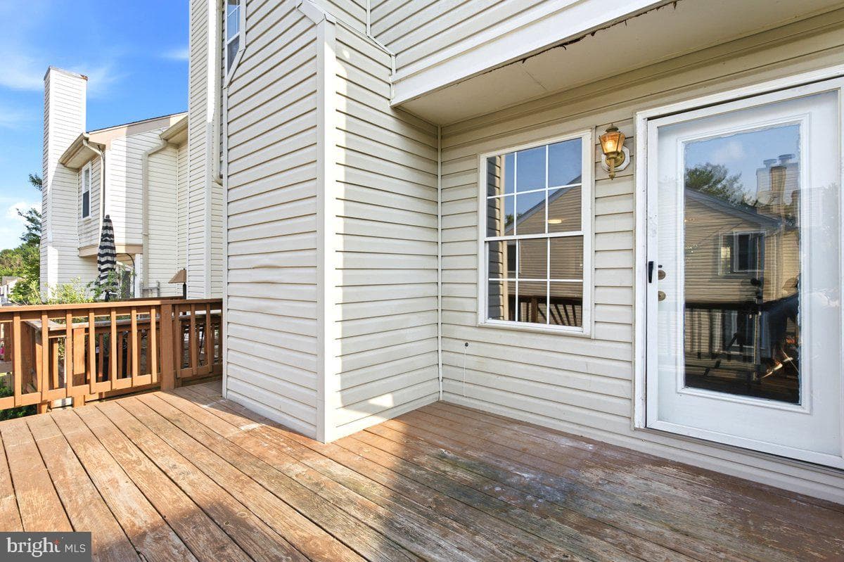 405 Mcdaniel Drive photo 11
