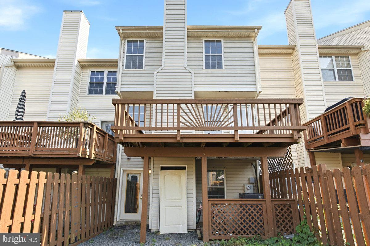 405 Mcdaniel Drive photo 25