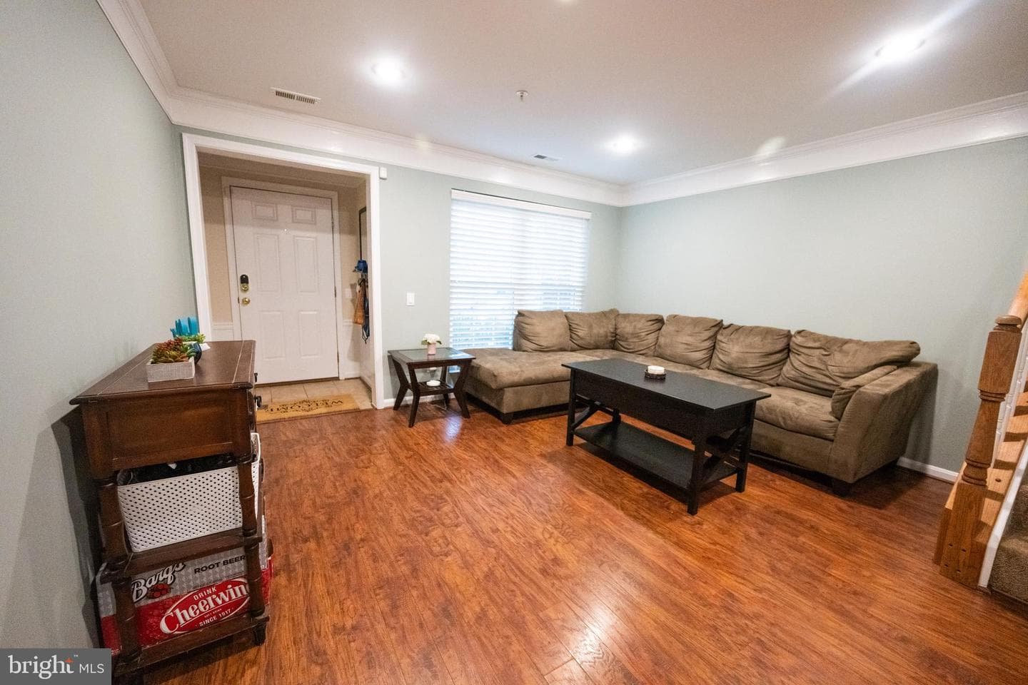 46946 Courtyard Square photo 25