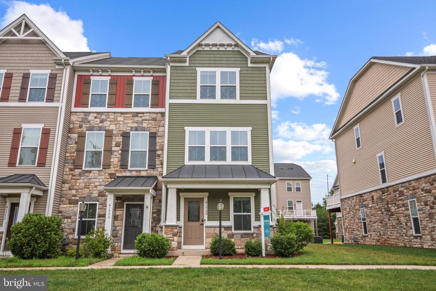 41768 Mcmonagle Square, Aldie