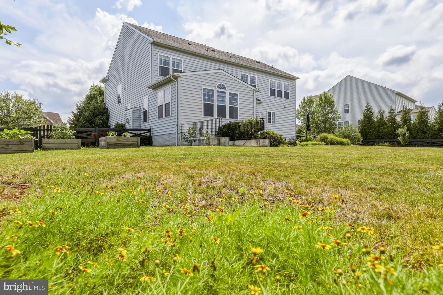 41926 Beningbrough Place photo 69