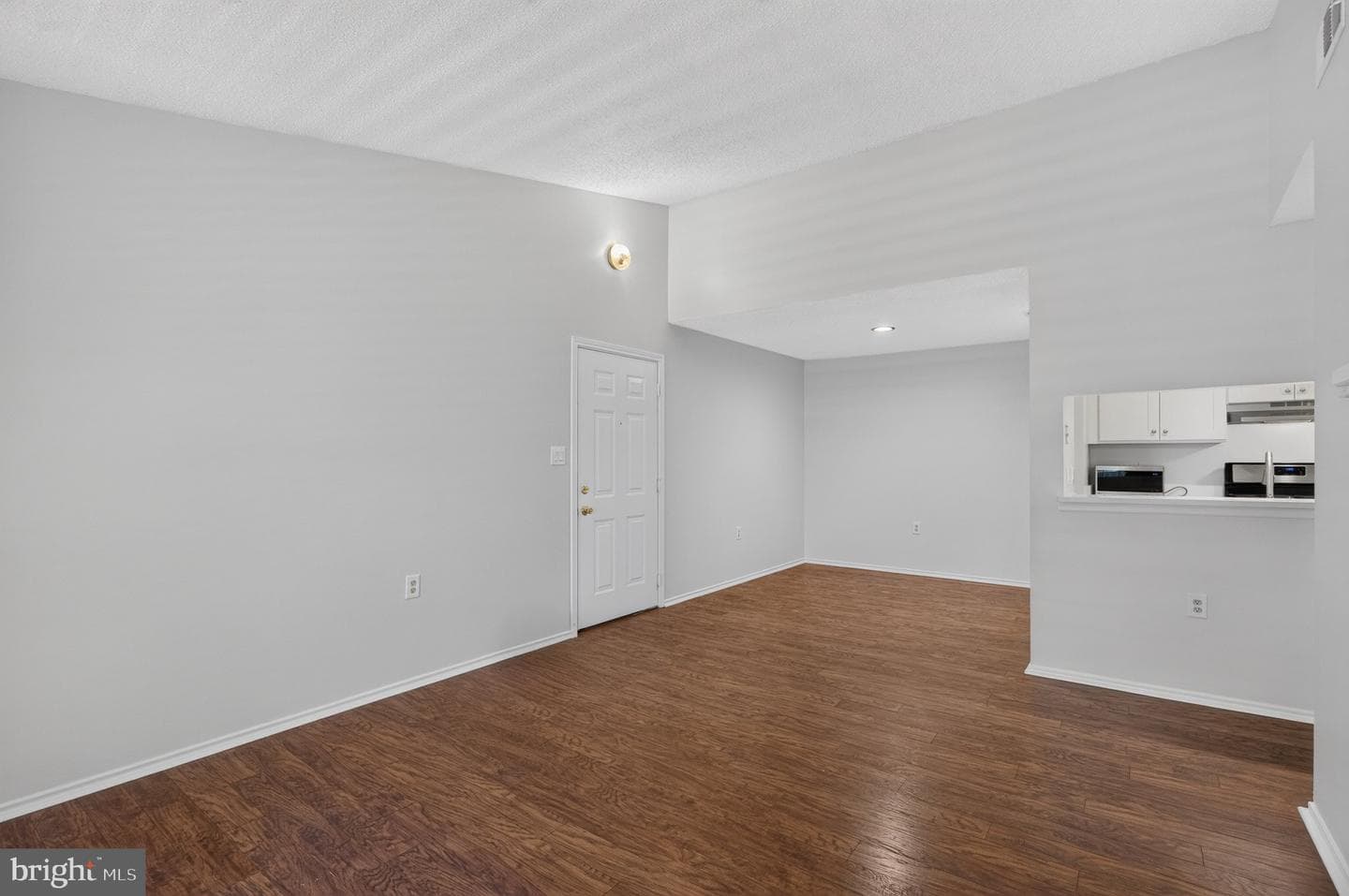 21029 Timber Ridge Terrace #302 photo 8
