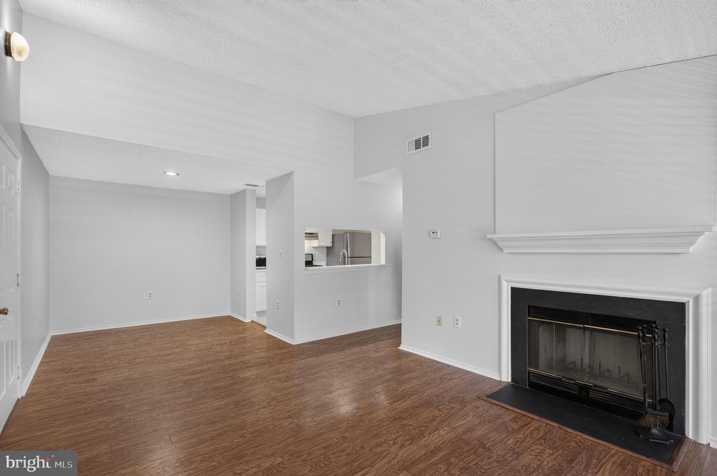 21029 Timber Ridge Terrace #302 photo 9