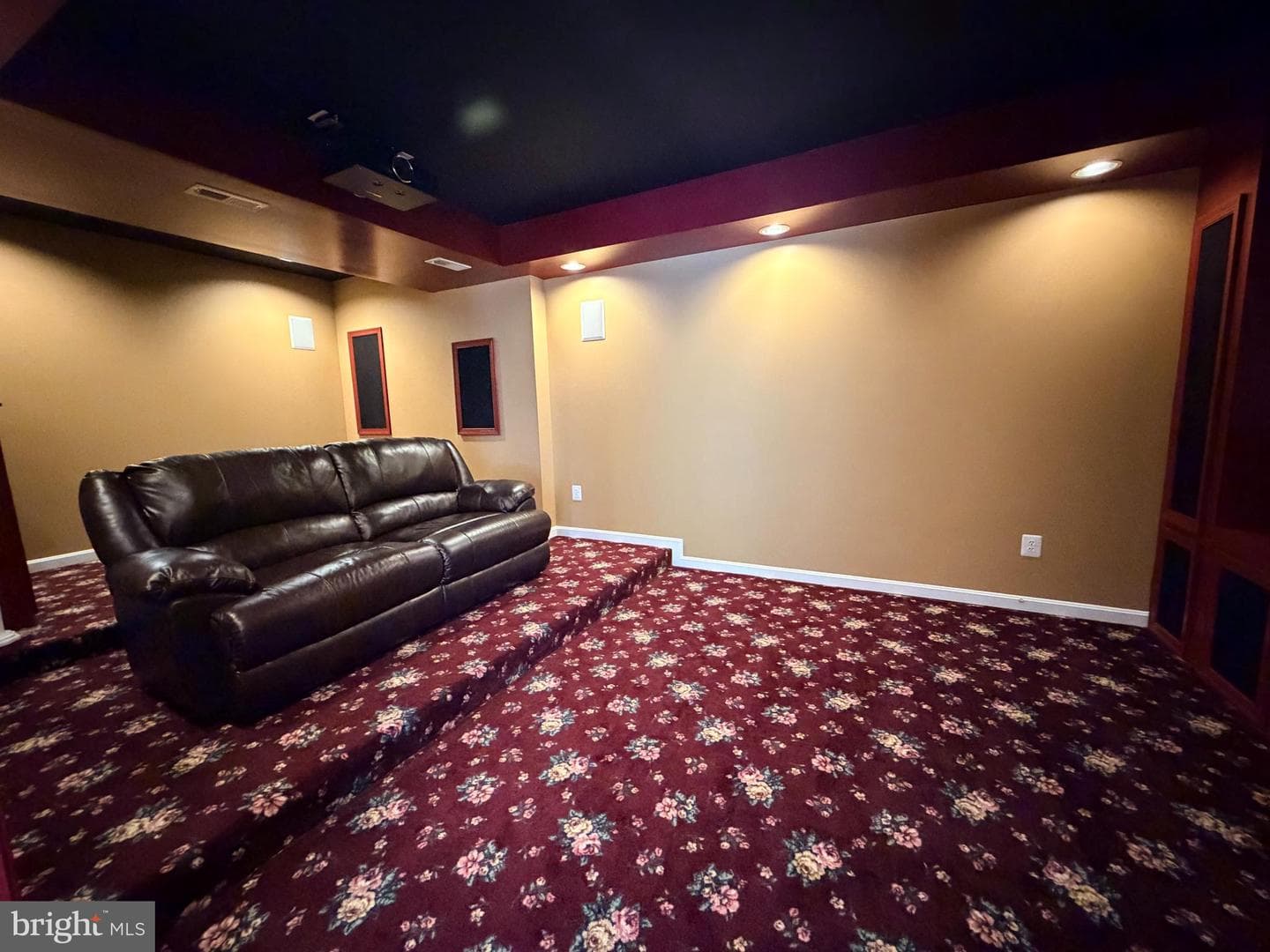 19117 Chartered Creek Place photo 10