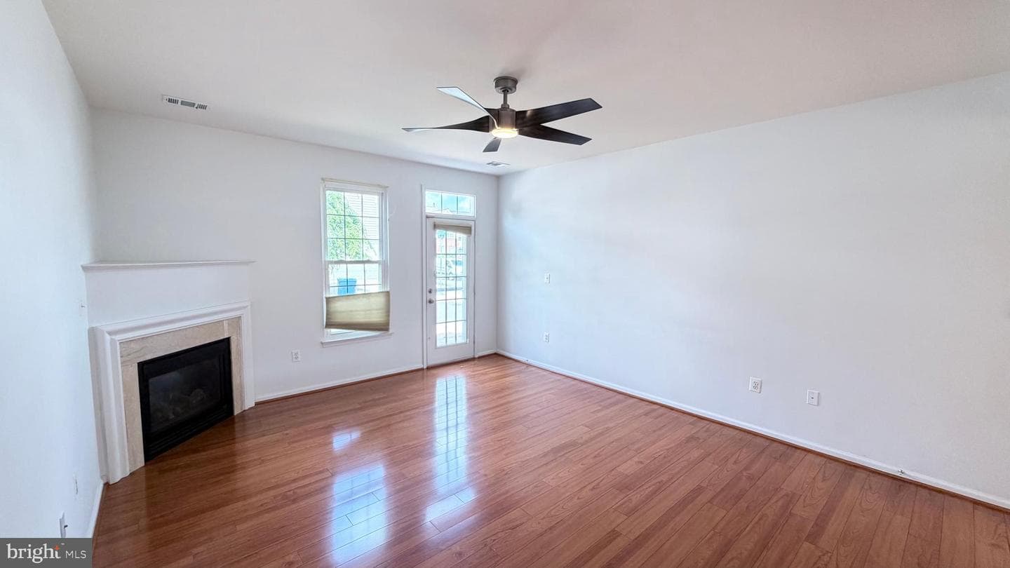 20965 Kittanning Ln photo 10