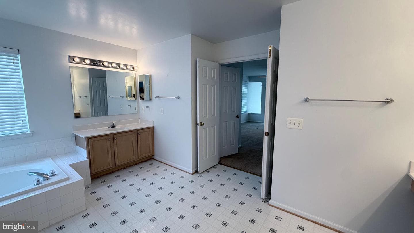 20965 Kittanning Ln photo 29