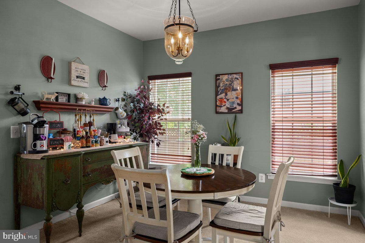 14 Potterfield Drive photo 4