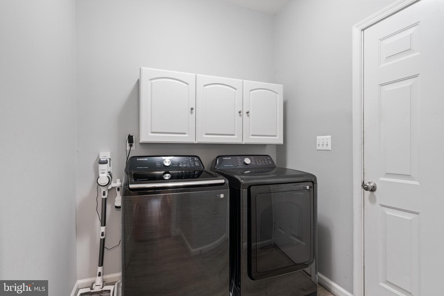 42702 Middle Ridge Place photo 28