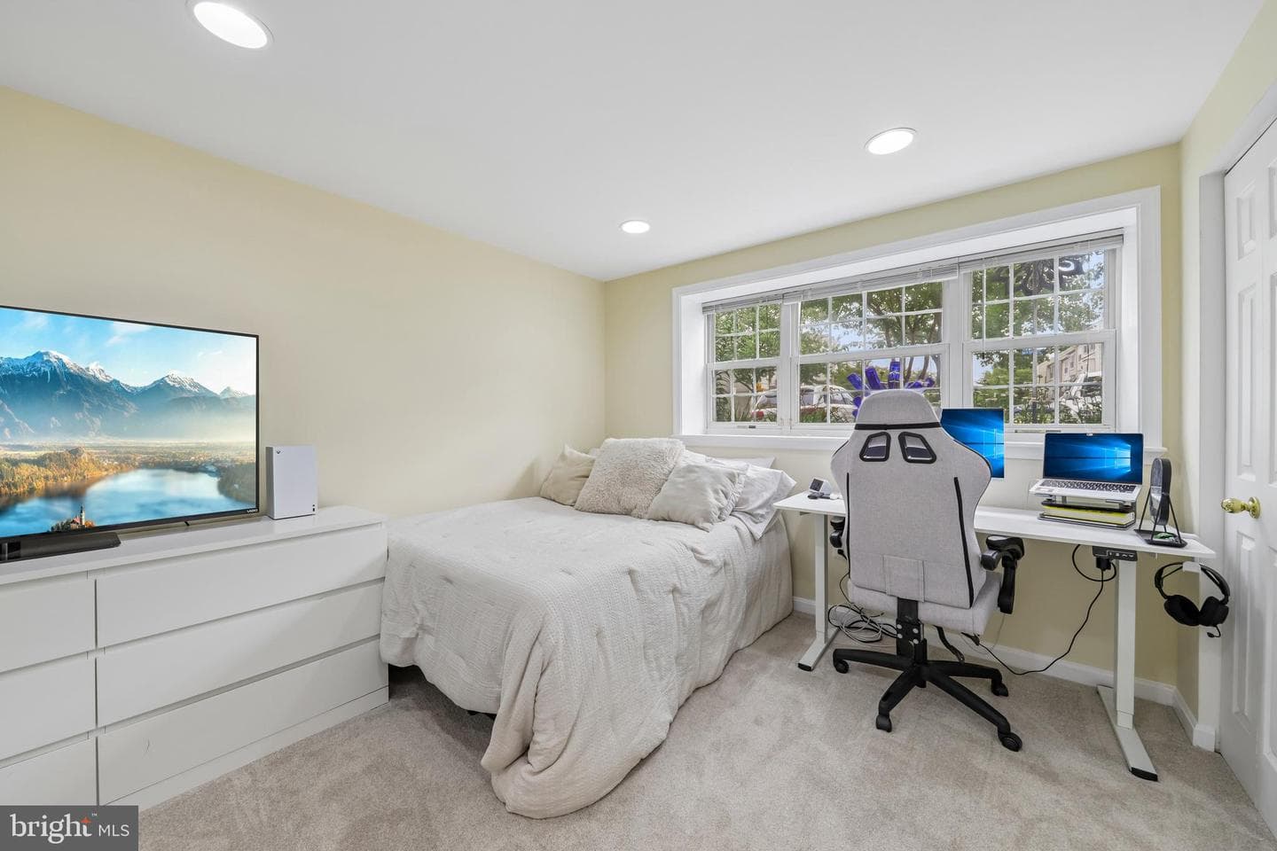 22076 Manning Square photo 35