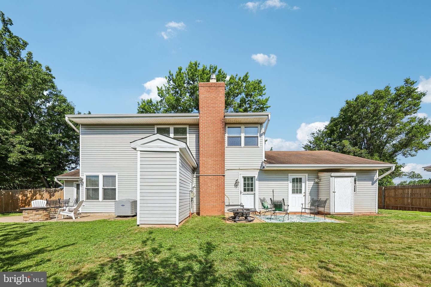 2 Beecher Place photo 27