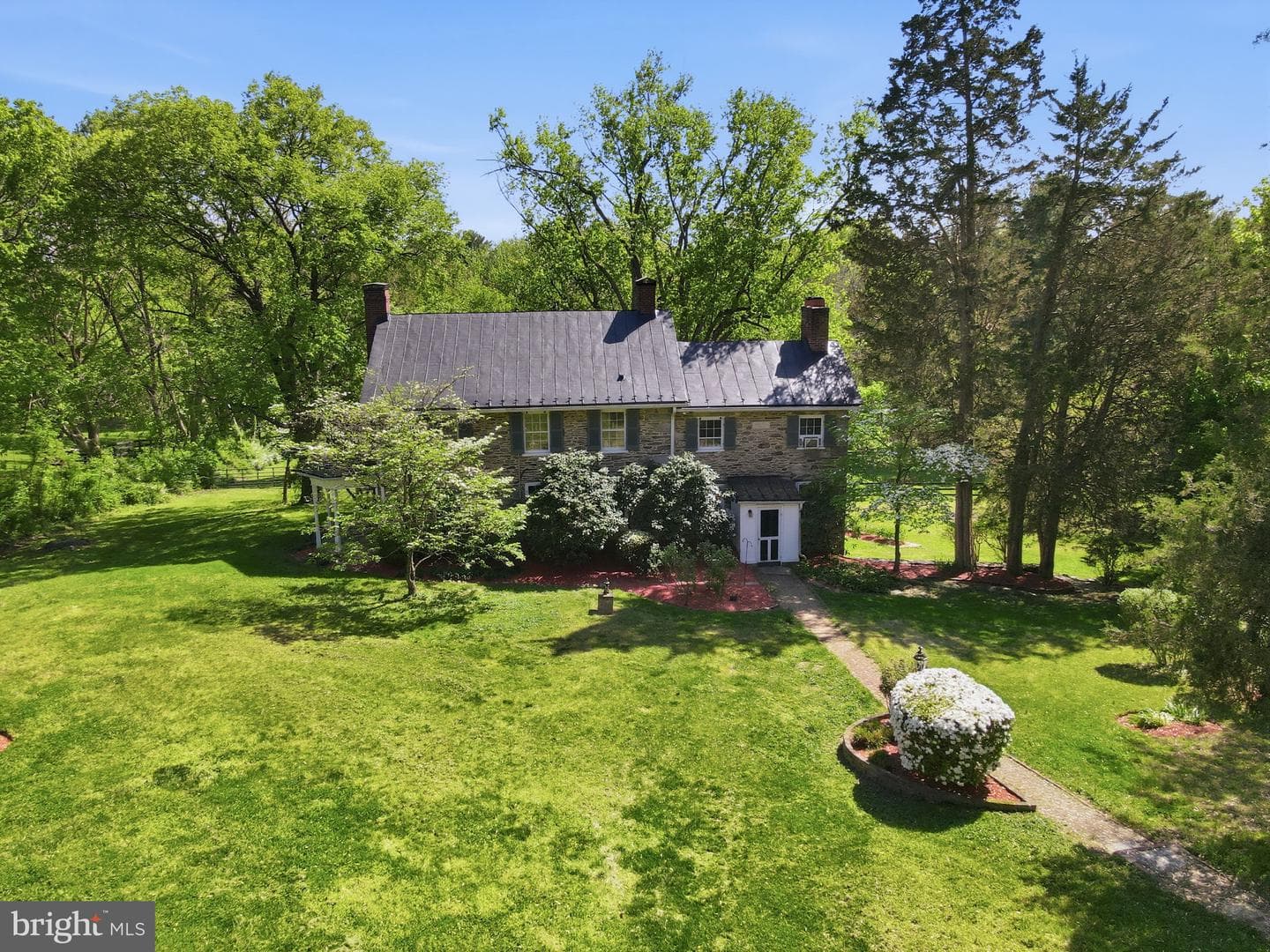 38863 Ridge Court photo 4