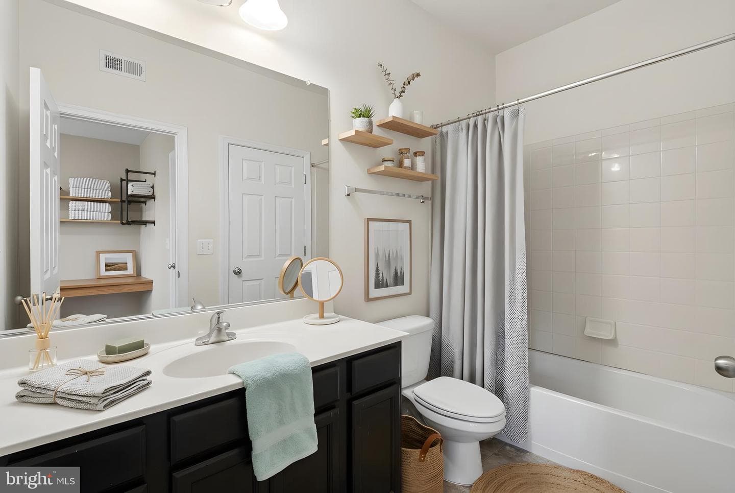 307 Upper Brook Terrace photo 14