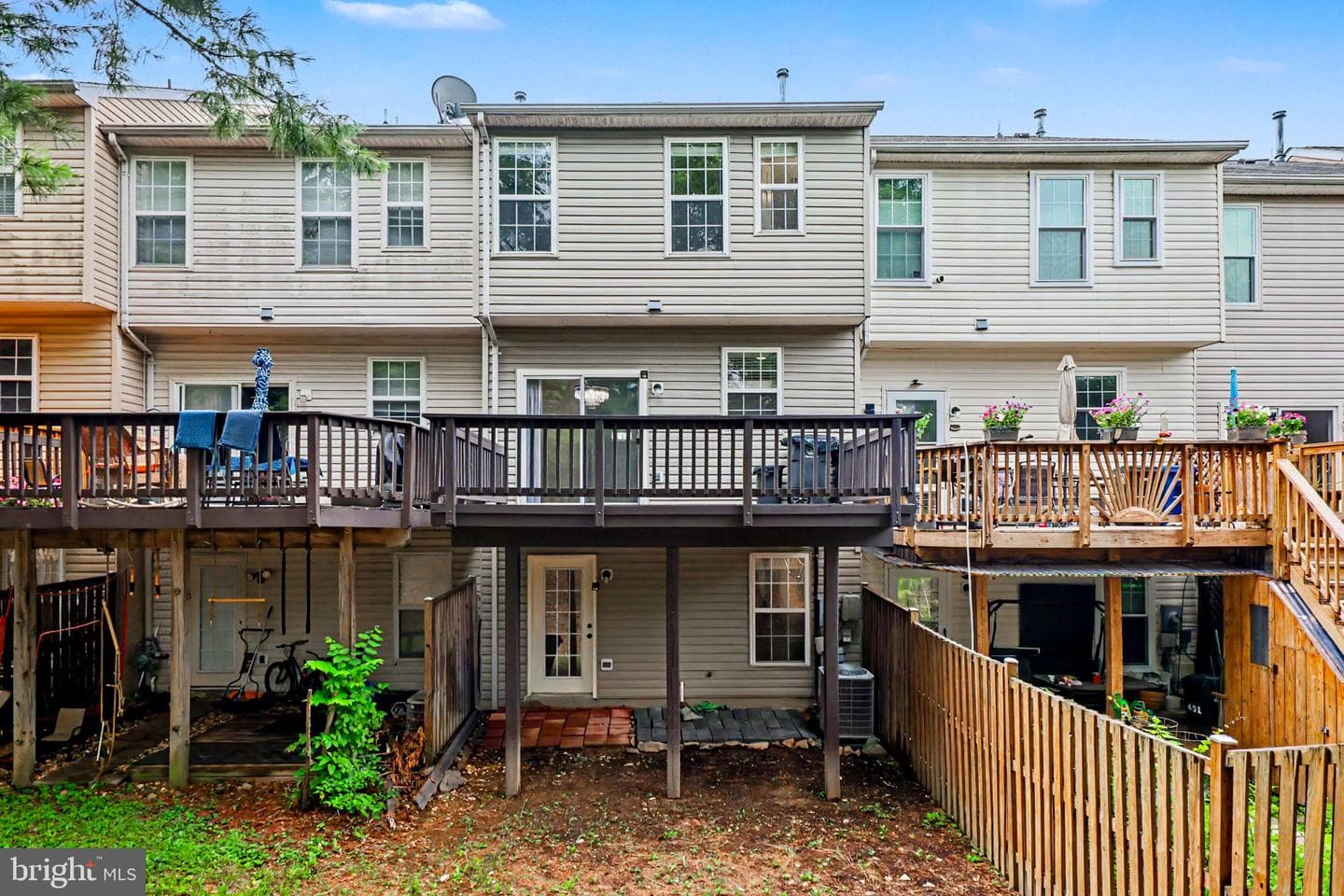 453 Pearlbush Square NE photo 66