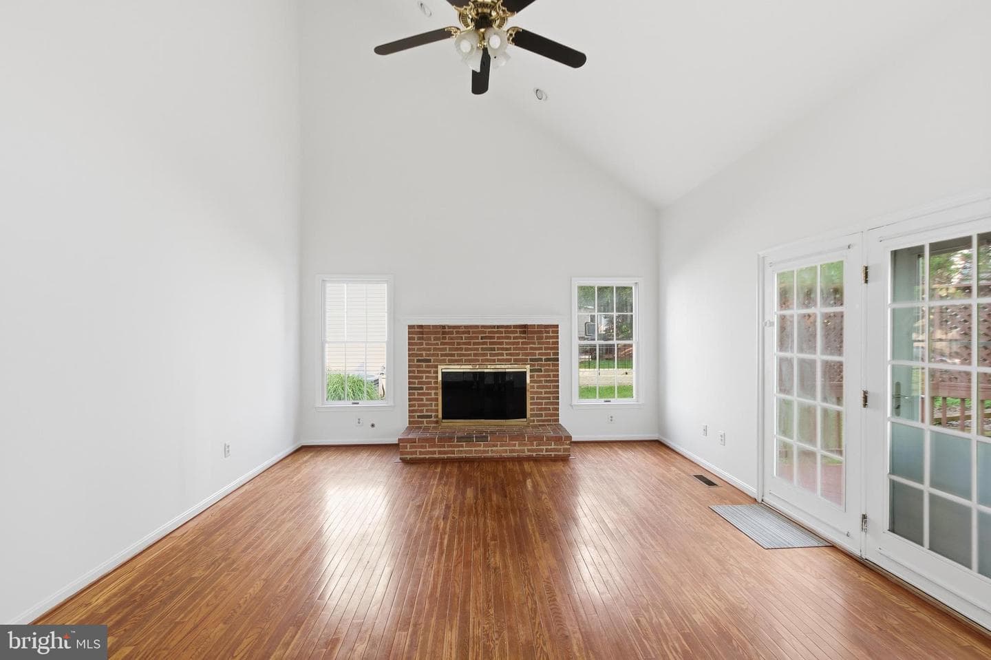46405 Esterbrook Circle photo 15