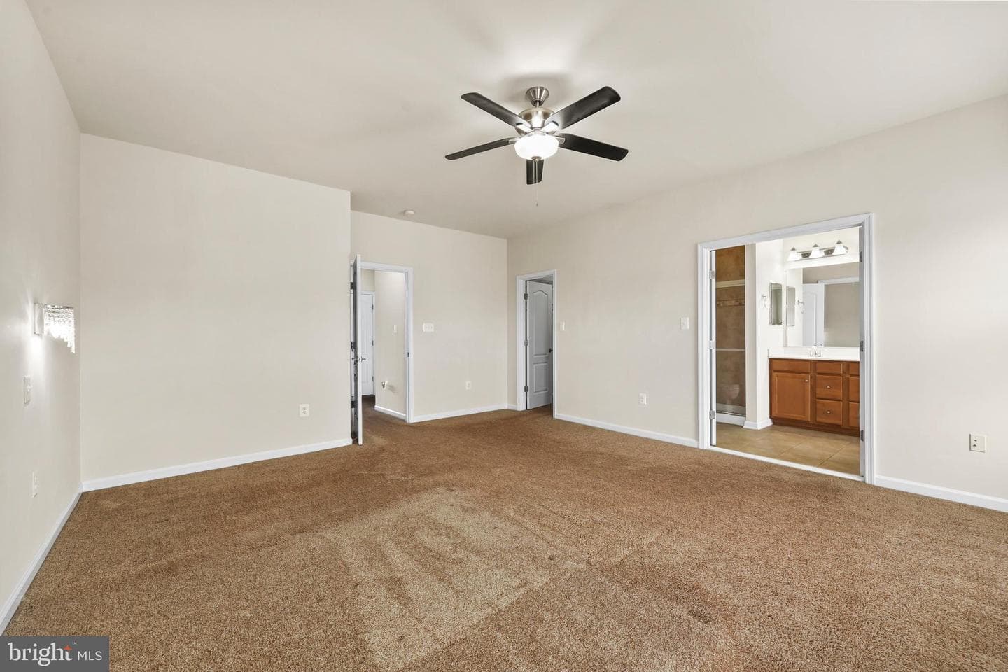 20837 Houseman Terrace photo 30